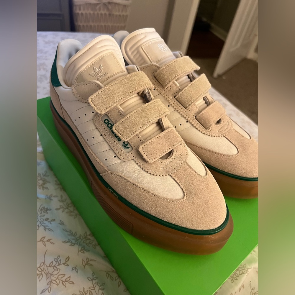ivy park super sleek 3 strap shoes